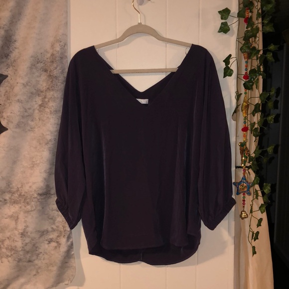 glam Tops - Glam Brand NWT V-Neck Flowy 100% Polyester Silky Blouse  OG price $54